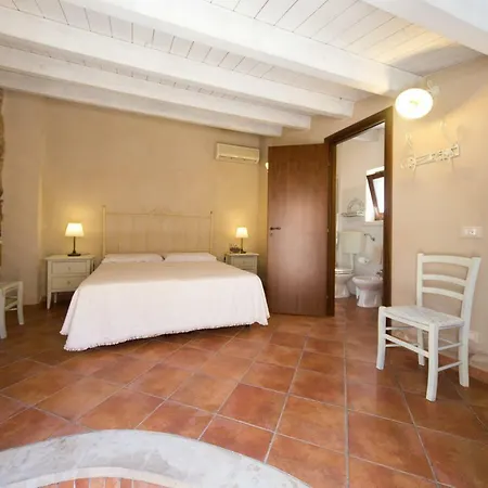 منزل ريفي Casale Del Coccio *